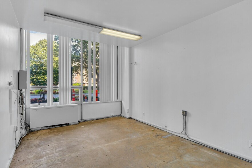 More Photos Of 6050 Kennedy Blvd E, West New York Apartments For Sale