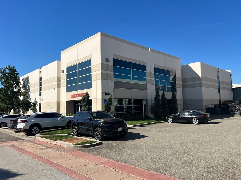 More Photos Of 1488 E Mission Blvd, Pomona Distribution For Sale