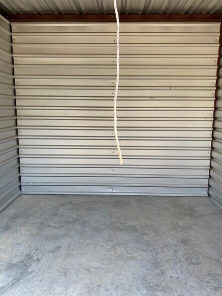 More Photos Of 4017 Interstate 10, Seguin Self Storage For Sale