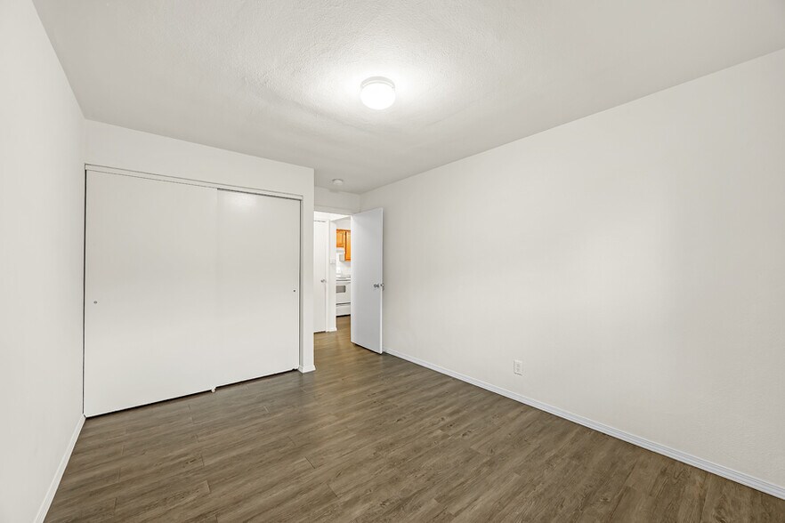 More Photos Of 4127 Geraldine Ave, Saint Ann Apartments For Sale
