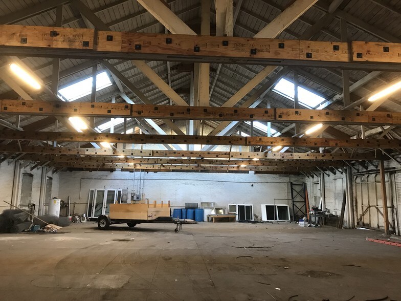 More Photos Of 501 W 2nd St, Pomona Warehouse For Sale