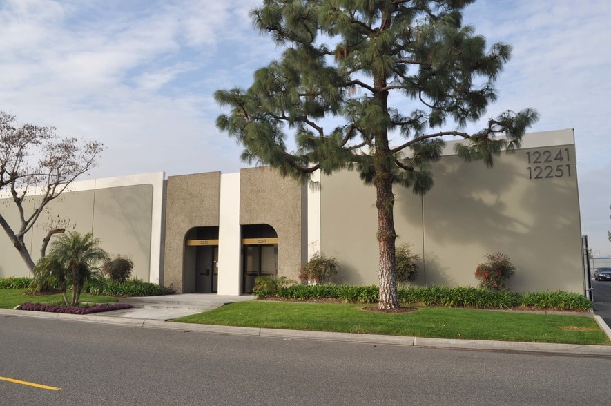 More Photos Of 12241-12271 Industry St, Garden Grove Warehouse For Lease