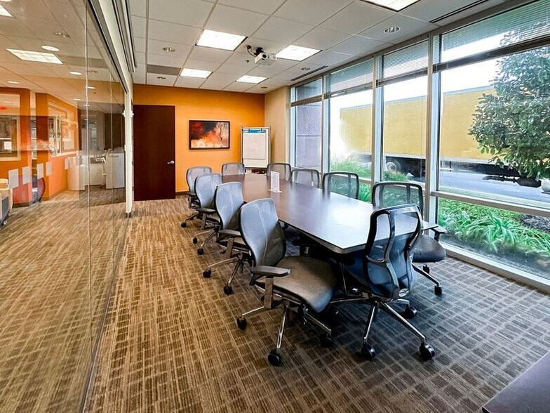 More Photos Of 941 W Morse Blvd, Winter Park Coworking Space