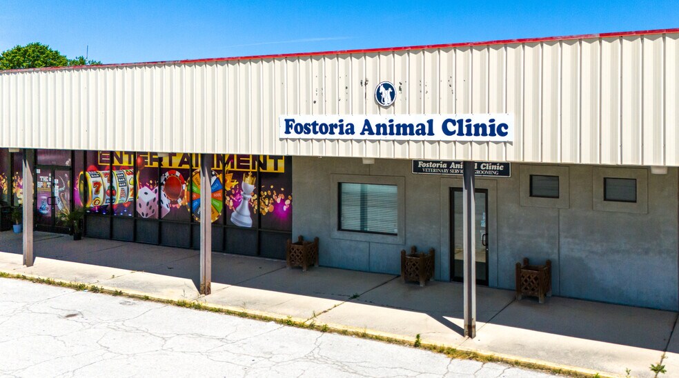 More Photos Of 520-560 Plaza Dr, Fostoria Unknown For Lease