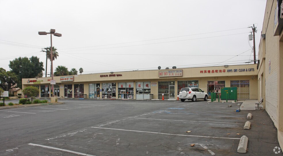 More Photos Of 300-322 W Valley Blvd, Alhambra Freestanding For Lease