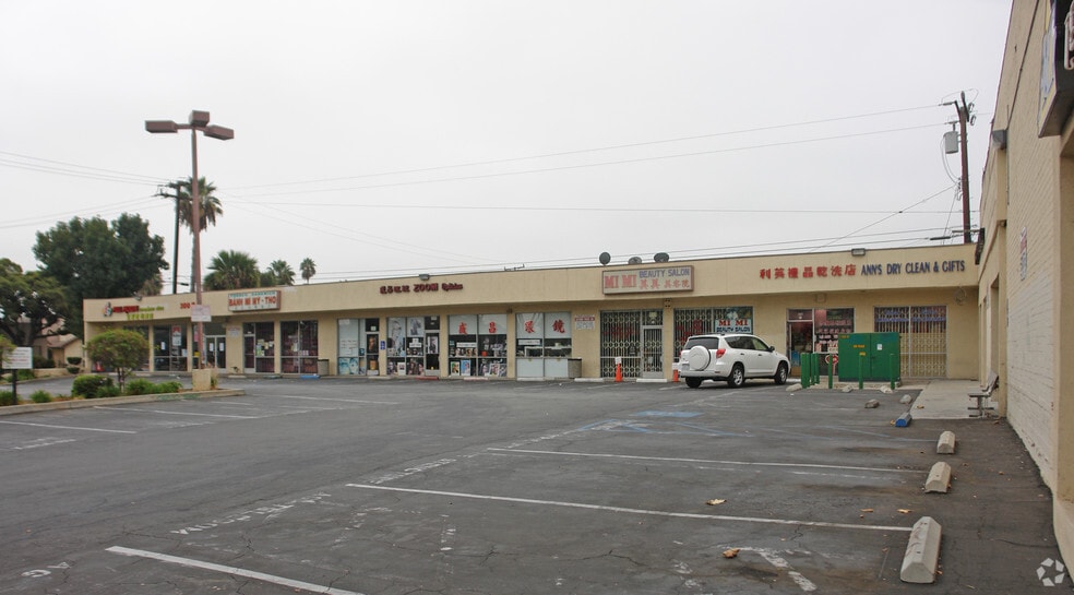 More Photos Of 322 W Valley Blvd, Alhambra Unknown For Lease