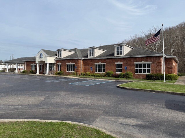 More Photos Of 8026 US Route 60, Barboursville Office For Sale