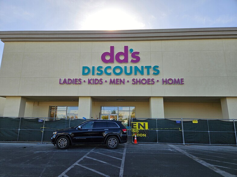 More Photos Of 700-720 W Onstott Rd, Yuba City Unknown For Lease
