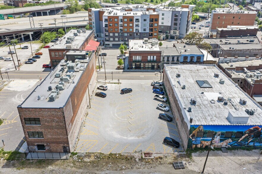 More Photos Of 115 E Jackson Ave, Knoxville Land For Sale