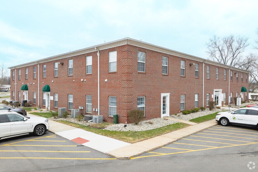 More Photos Of 3231 Central Park W, Toledo Medical For Lease