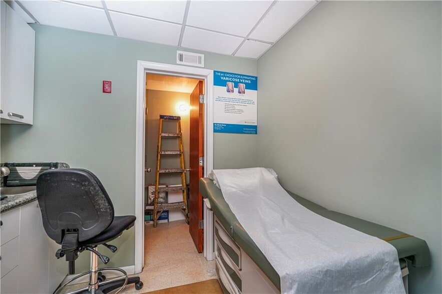 More Photos Of 2177 65th St, Brooklyn Apartments For Sale