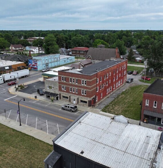 More Photos Of 117 S Broadway St, Butler Apartments For Sale