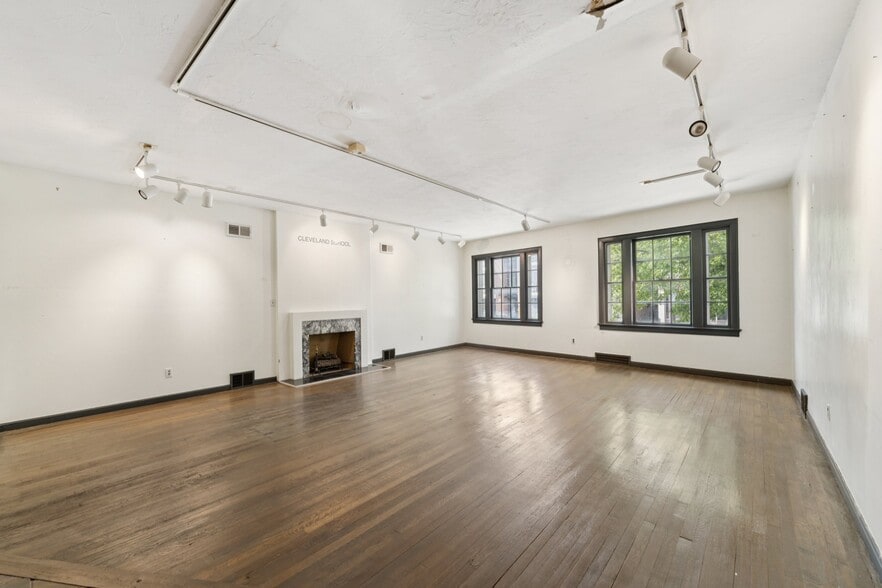 More Photos Of 12610 Larchmere Blvd, Cleveland General Retail For Sale