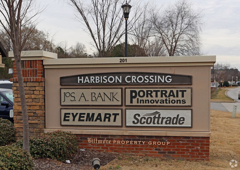 More Photos Of 201 Harbison Blvd, Columbia Unknown For Lease