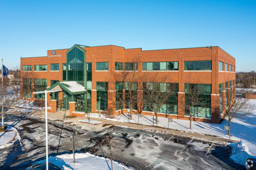 More Photos Of 3550 Green Ct, Ann Arbor Office For Sale