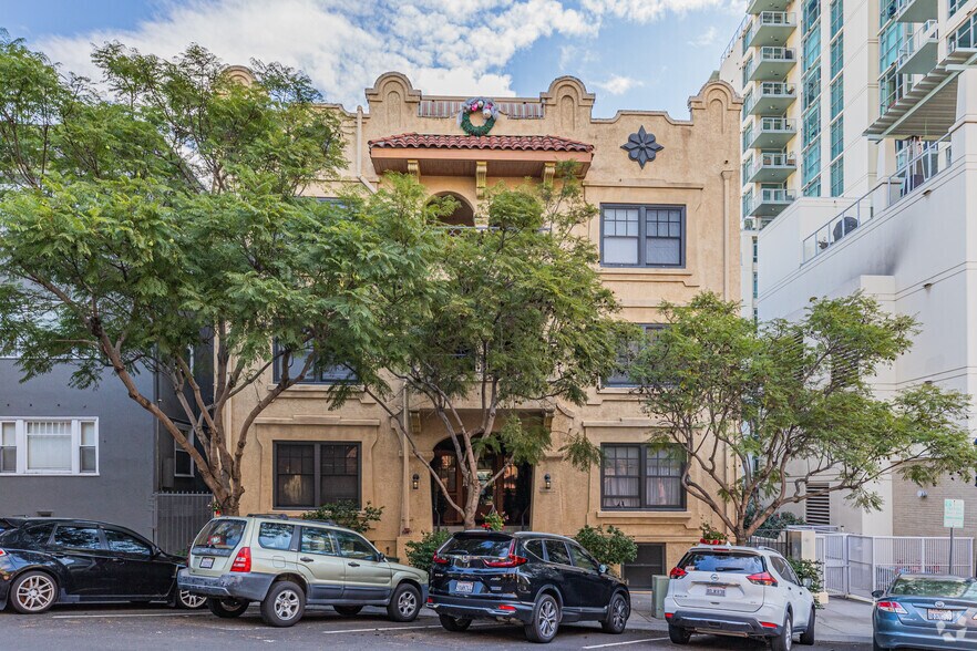 More Photos Of 1541 8th Ave, San Diego Apartments For Sale