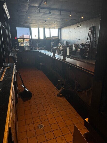 More Photos Of 310-400 Rhode Island Ave, Fall River Unknown For Sale