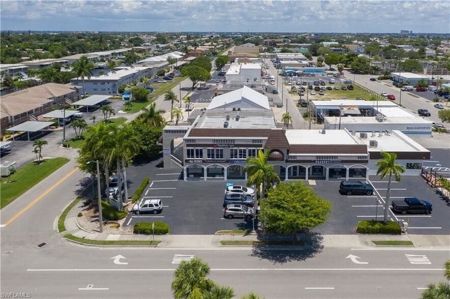 More Photos Of 4635 Coronado Pky, Cape Coral Storefront Retail Office For Lease