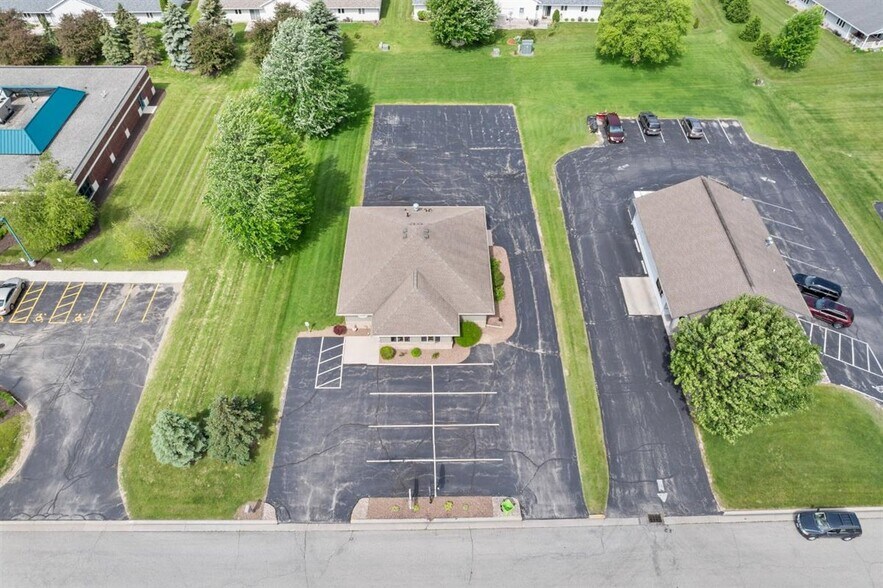 More Photos Of 1101 Service Rd, Kiel Freestanding For Sale