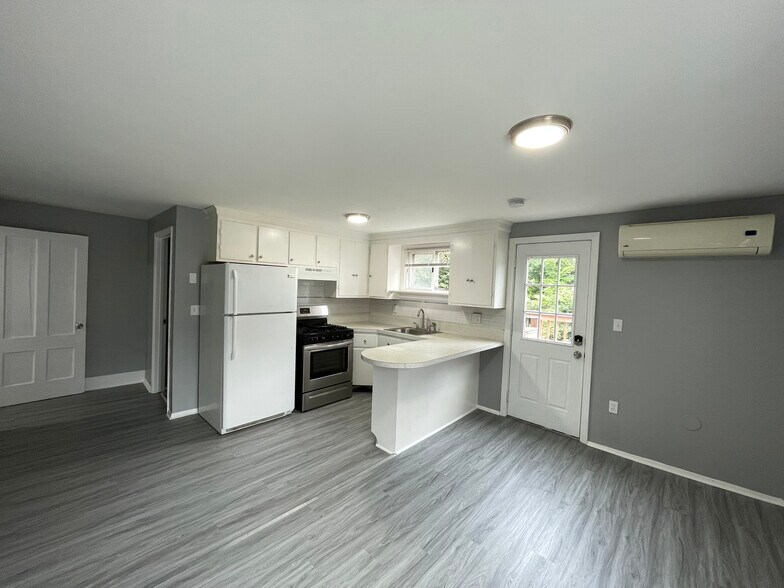 More Photos Of 7 Broadway, Pembroke Multifamily For Sale