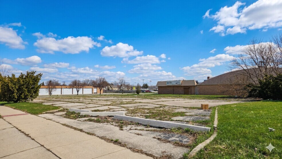 More Photos Of 525 S Addison Rd, Addison Land For Sale