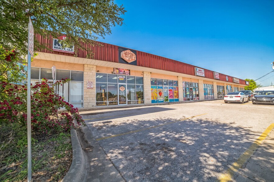 Primary Photo Of 810 W Rancier Ave, Killeen Unknown For Lease