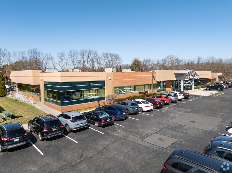 More Photos Of 6 Technology Dr, Setauket Medical For Lease