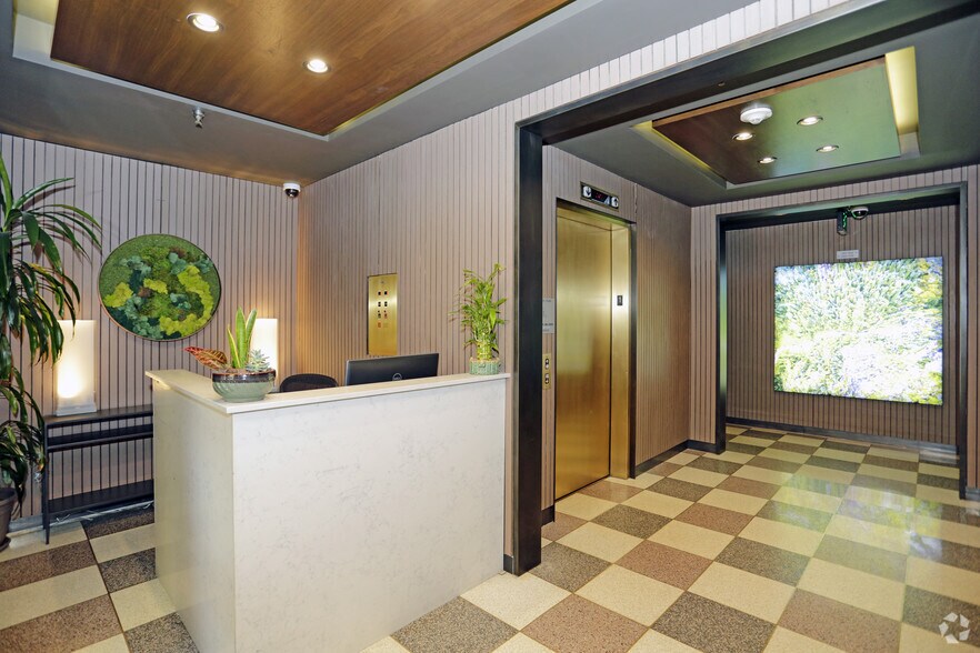 More Photos Of 205 Hudson St, Hoboken Multifamily For Sale