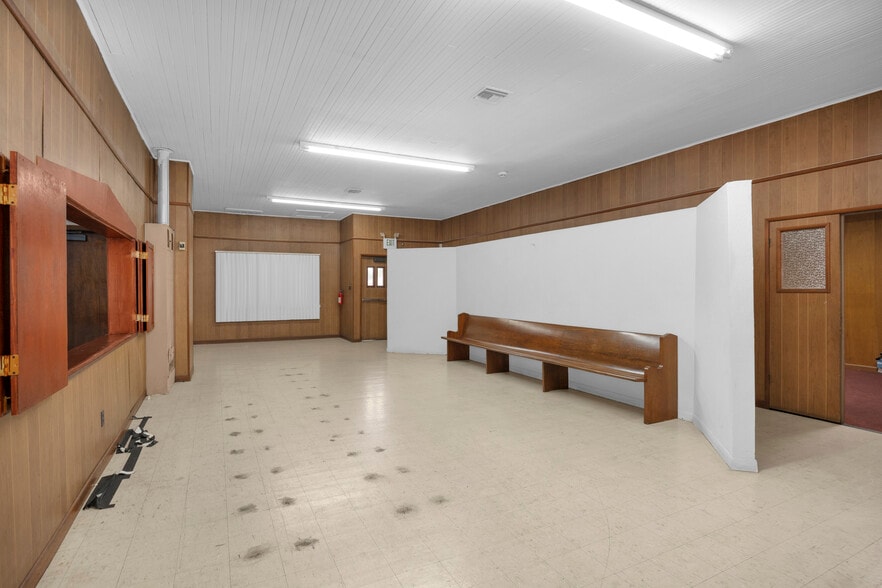 More Photos Of 1101 W Florence Ave, Los Angeles Religious Facility For Sale