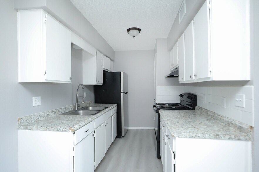 More Photos Of 2910 Old Lane City Rd, Wharton Apartments For Sale