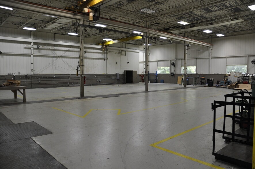 More Photos Of 5825 Clyde Rhyne Dr, Sanford Warehouse For Lease