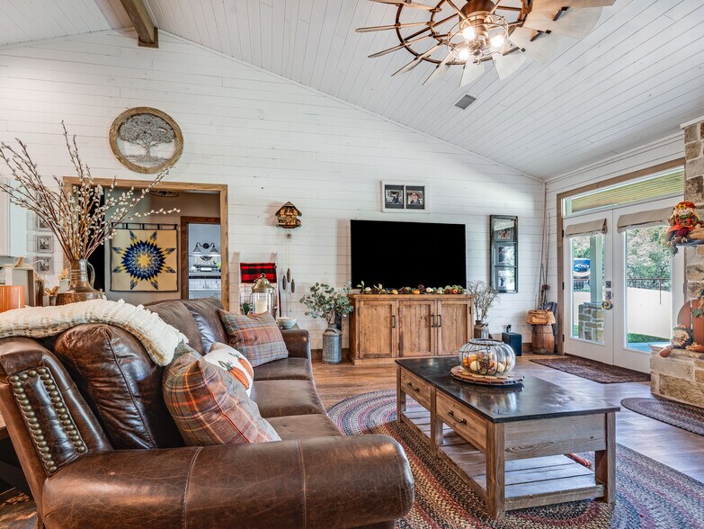 More Photos Of 6720 W Ranch Road 1674, Junction Land For Sale