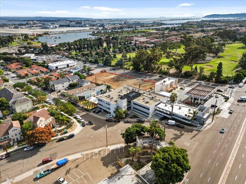 More Photos Of 3065 Rosecrans Pl, San Diego Loft Creative Space For Lease