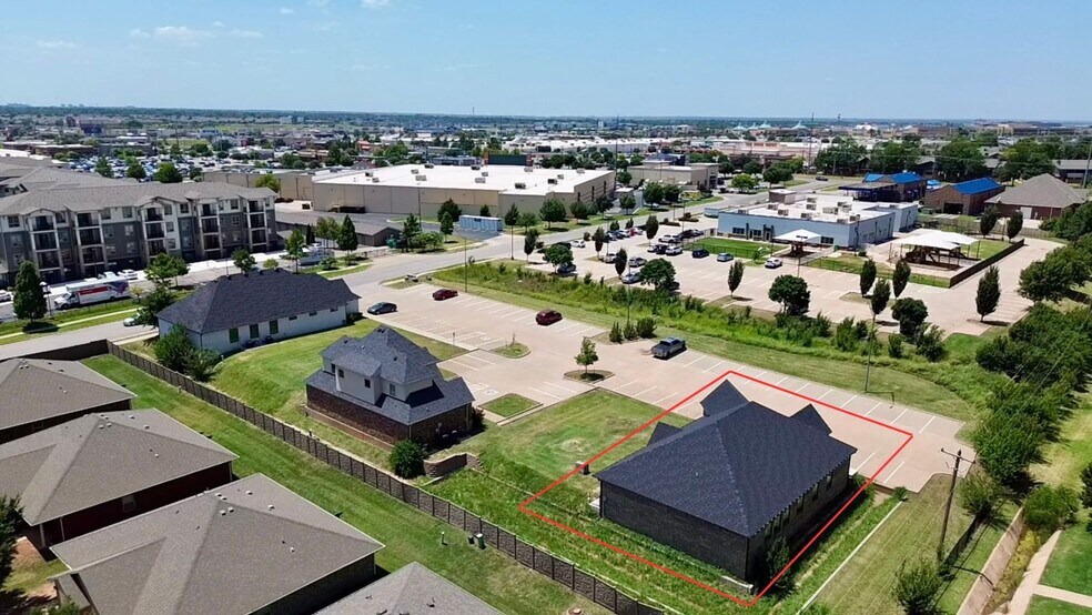 More Photos Of 1941 NW 142nd St, Oklahoma City Office For Lease