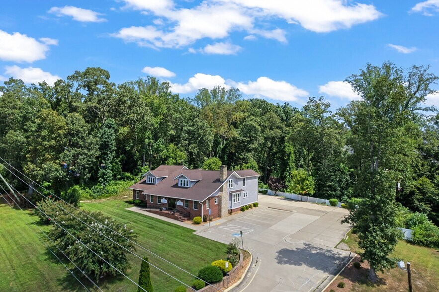 More Photos Of 412 Cambridge St, Fredericksburg Medical For Lease