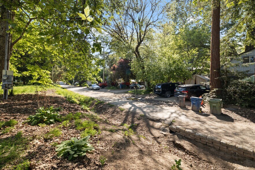 More Photos Of 294 Covered Bridge Rd, Felton Manufactured Housing Mobile Home Park For Sale