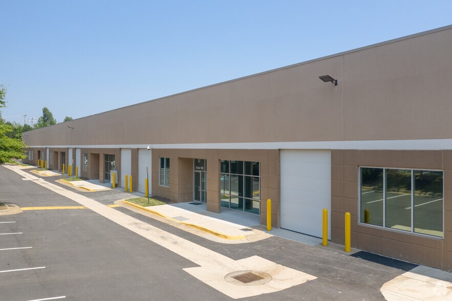 More Photos Of 14001 Crown Ct, Woodbridge Flex For Lease