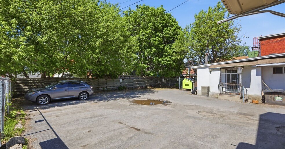 More Photos Of 625 Somerset St W, Ottawa Storefront Retail Residential For Sale