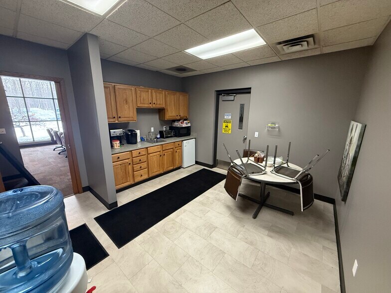 More Photos Of 6189 Blue Star Hwy, Saugatuck Manufacturing For Lease