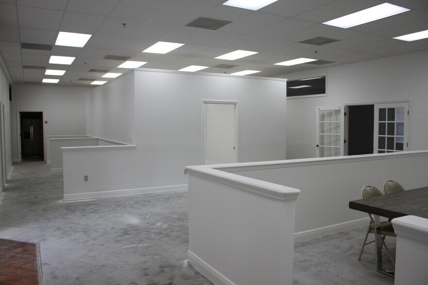 More Photos Of 1805 W Colonial Dr, Orlando Medical For Lease