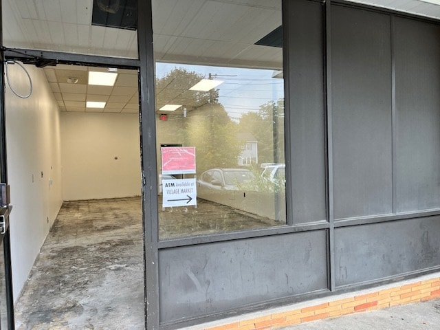 More Photos Of 580 South St, Waltham Unknown For Lease