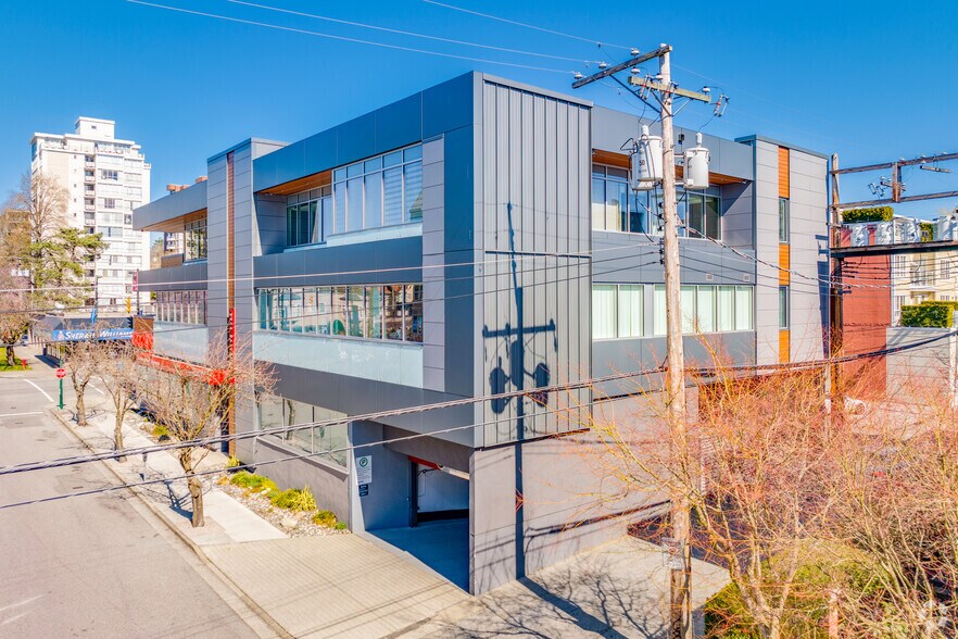 More Photos Of 5704 Balsam St, Vancouver Office For Lease