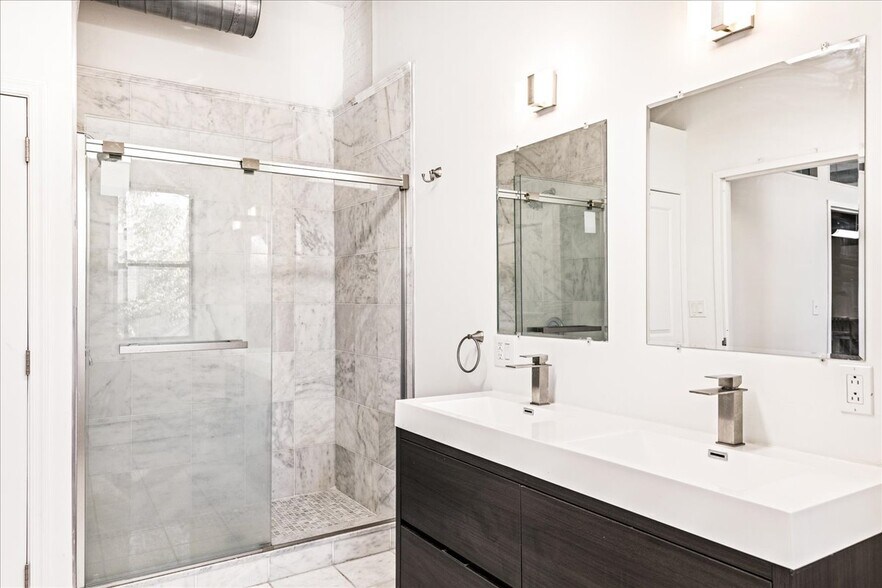 More Photos Of 109 N Orianna St, Philadelphia Office For Sale