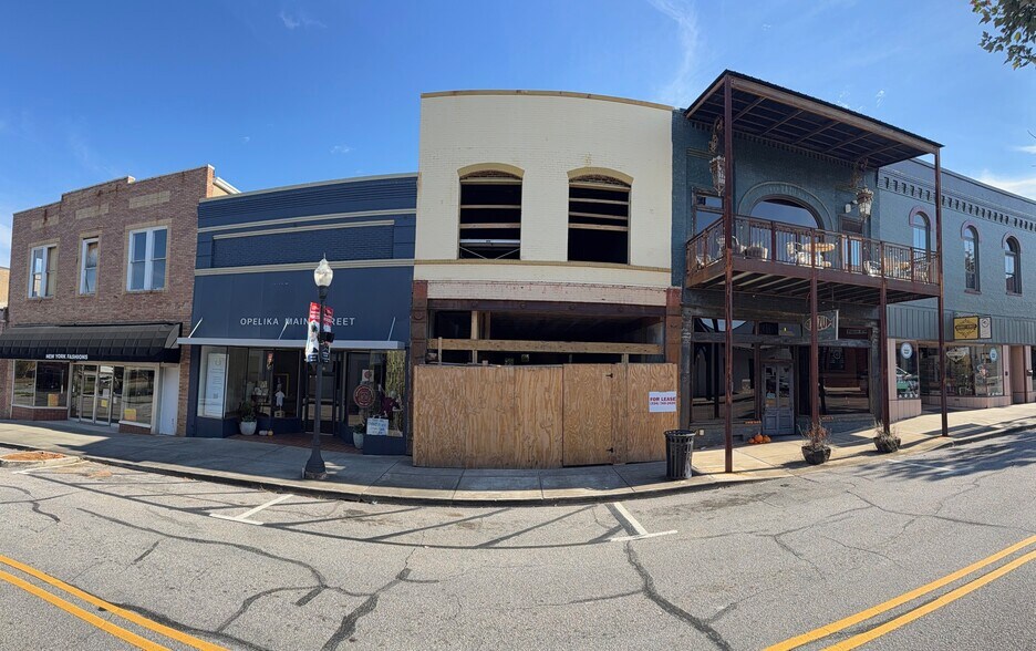 More Photos Of 110 S 8th St, Opelika Restaurant For Lease