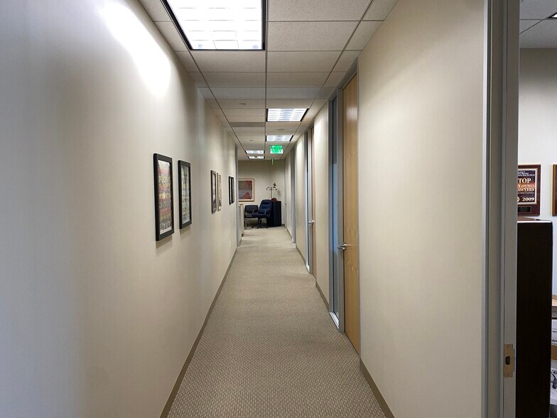 More Photos Of 1925 Century Park E, Los Angeles Office For Lease