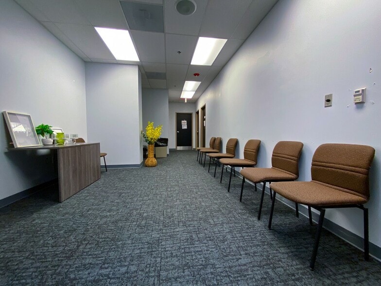 More Photos Of 14045 Abercorn St, Savannah General Retail For Sale