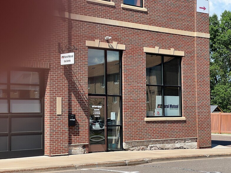 More Photos Of 11 E Marshall St, Rice Lake Medical For Lease