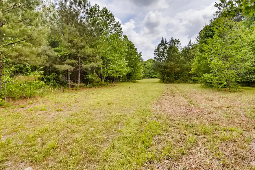 More Photos Of 3920 Hiram Lithia Springs Rd, Powder Springs Land For Sale