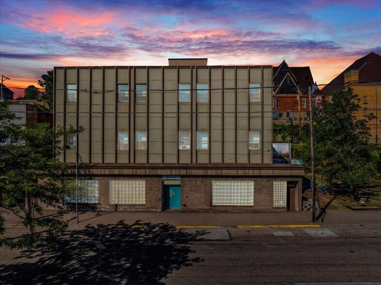More Photos Of 723 Braddock Ave, Braddock Office For Sale