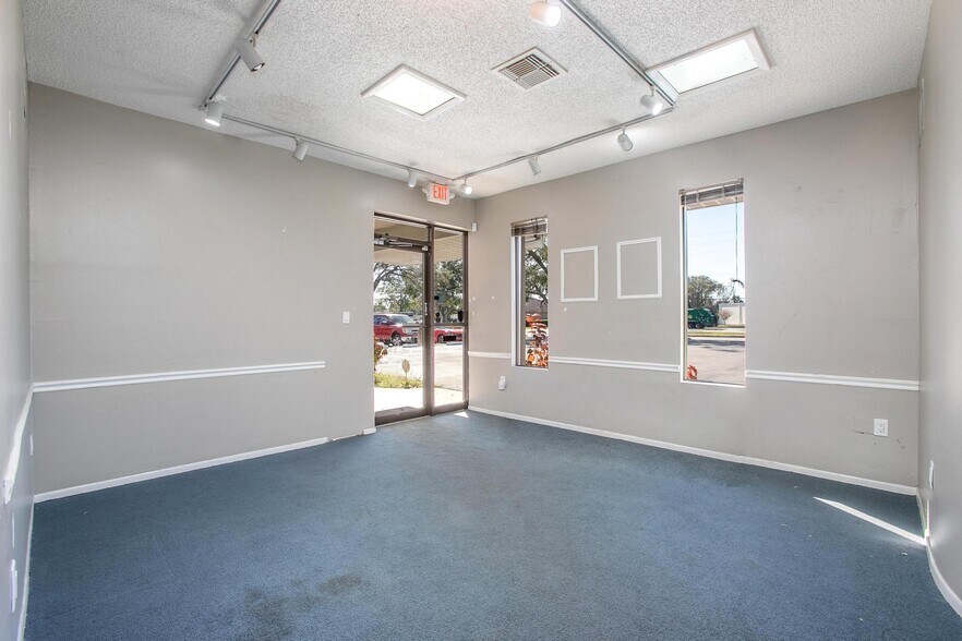 More Photos Of 1240 E Normandy Blvd, Deltona Office For Sale